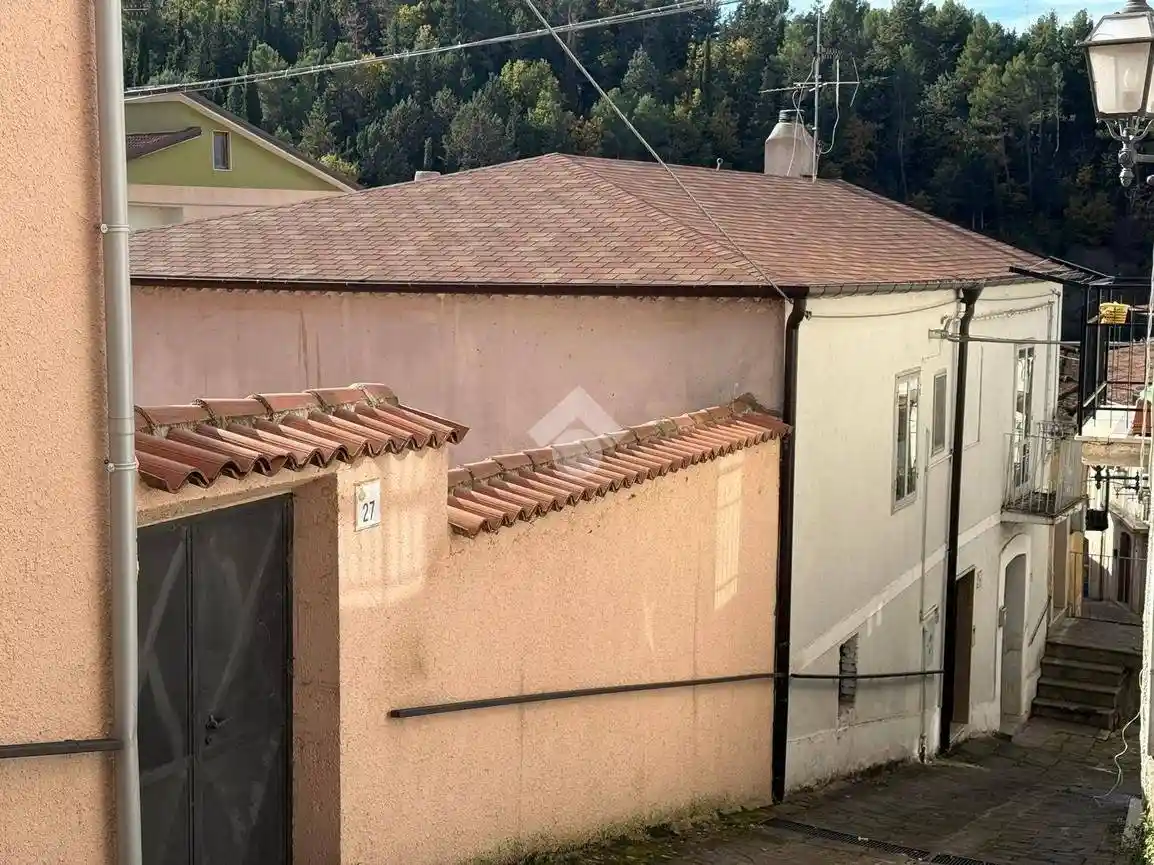 Appartamento via Borgo San Donato 29, Centro, Tito - foto 2