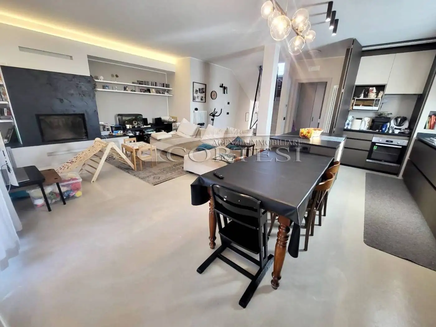 Casa indipendente in vendita a Perugia