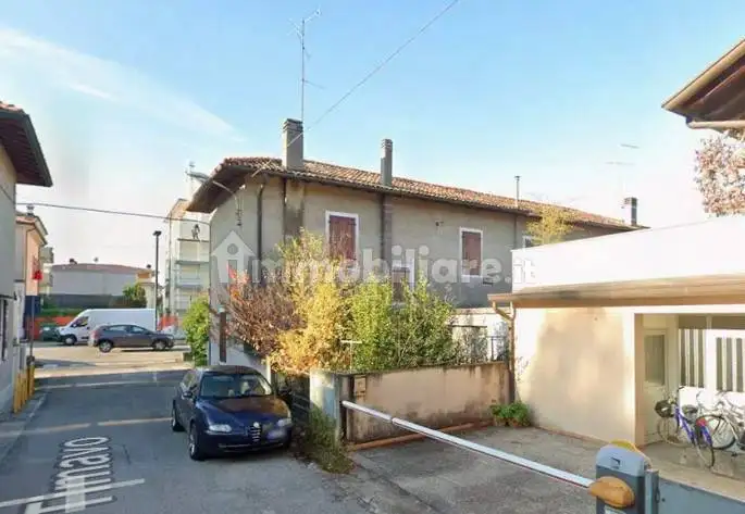 Villetta a schiera in asta a Pordenone