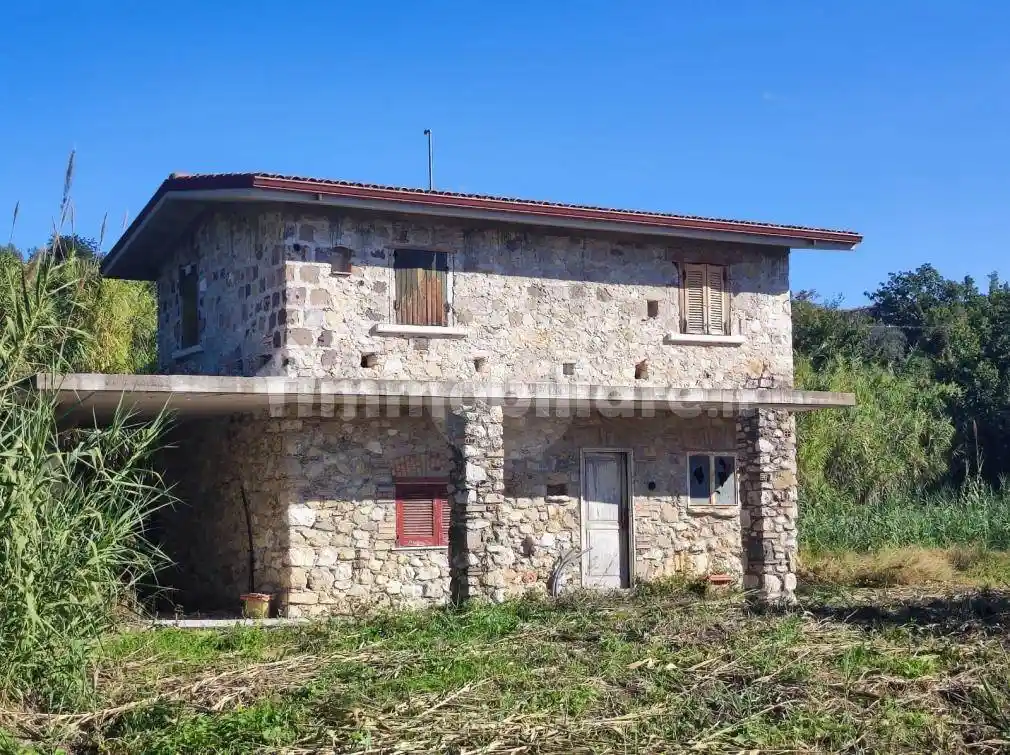 Villa in vendita a Minturno