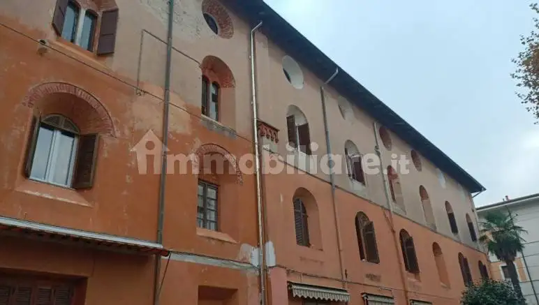 Appartamento in asta a Varano Borghi