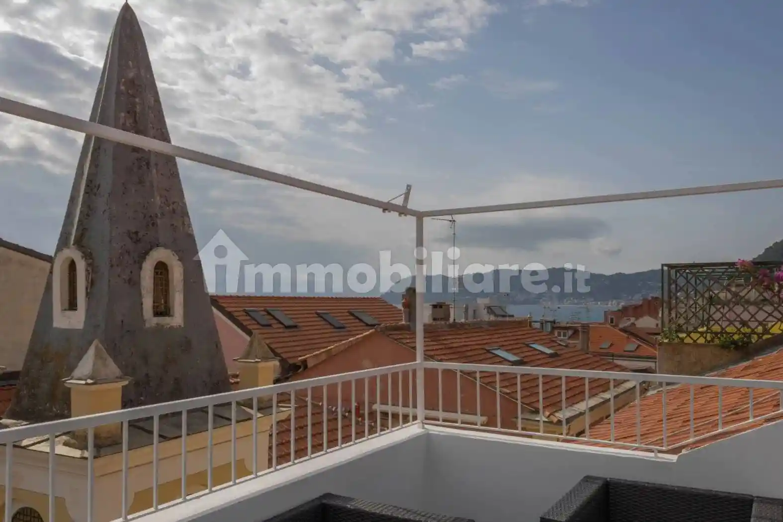 Quadrilocale via Vittorio Veneto 118, Centro, Alassio - foto 5