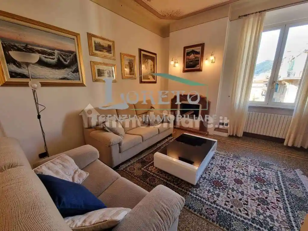 Appartamento buono stato, quarto piano, Centro - Interno Ferrovia, Rapallo - foto 3