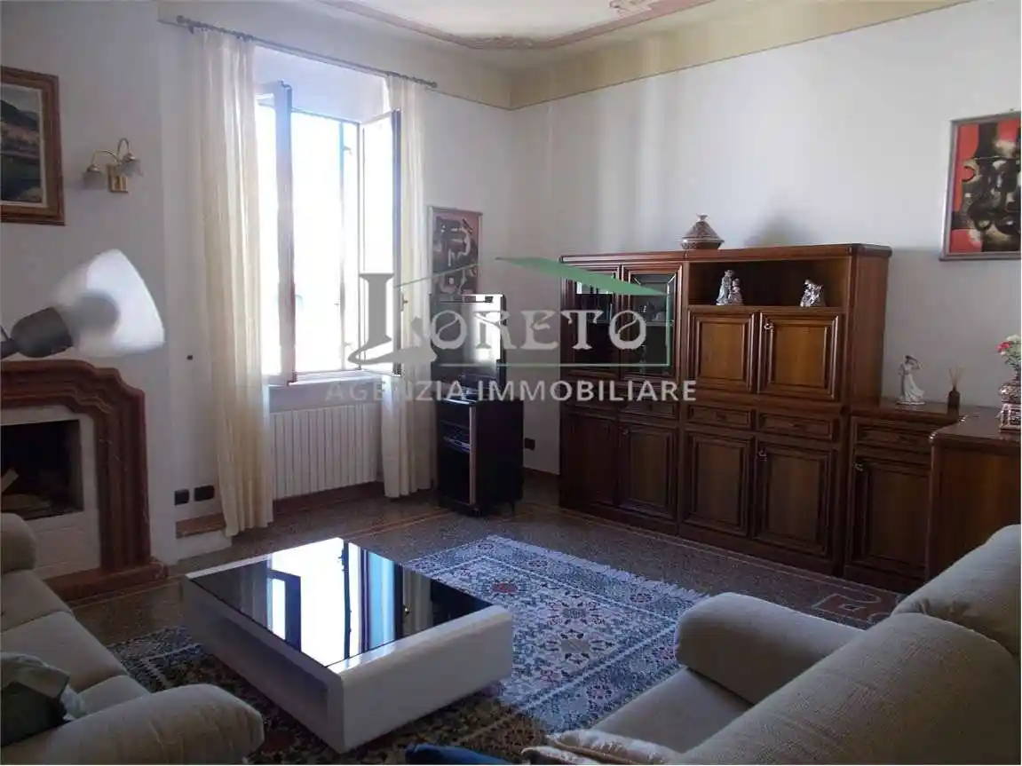 Appartamento buono stato, quarto piano, Centro - Interno Ferrovia, Rapallo - foto 4