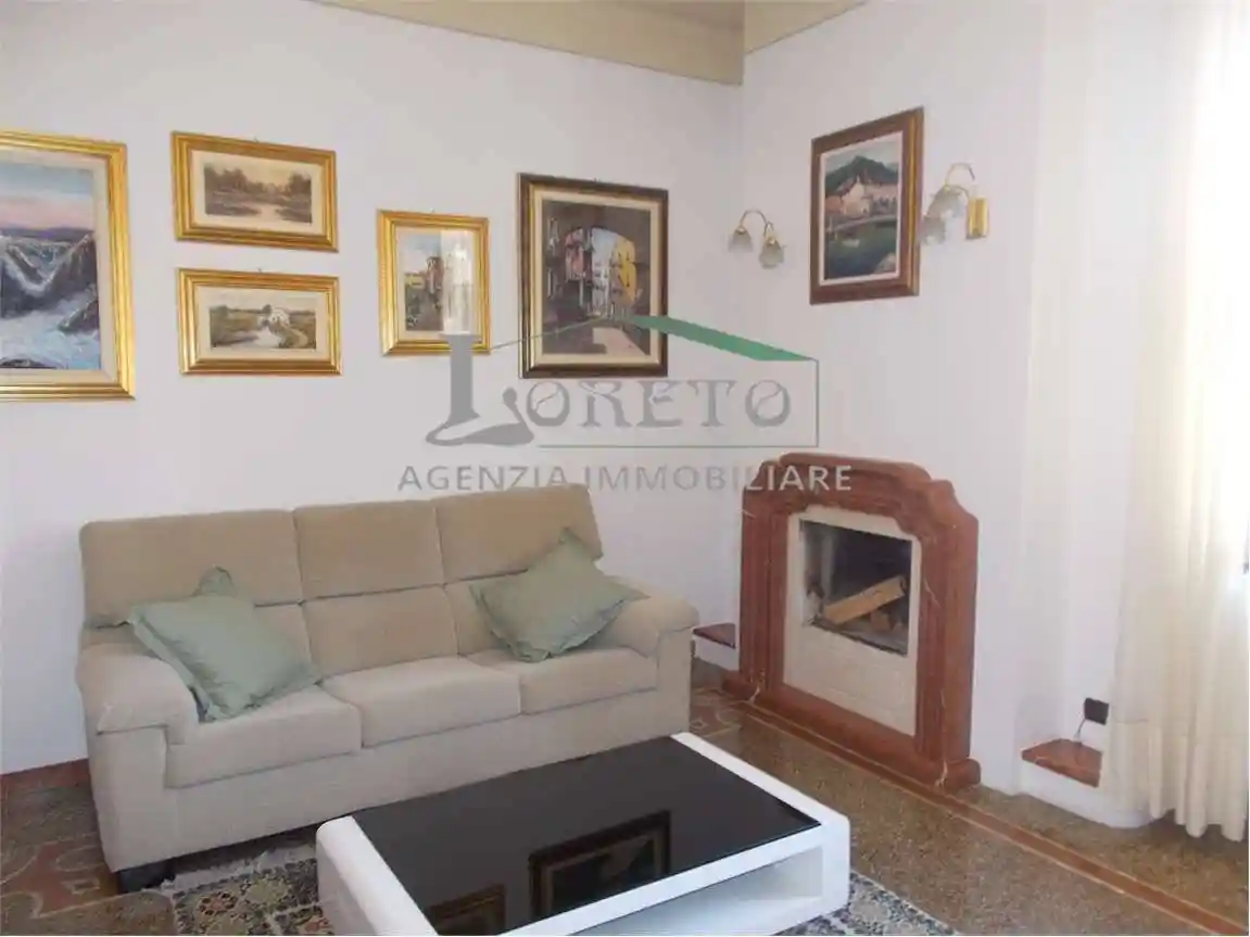 Appartamento buono stato, quarto piano, Centro - Interno Ferrovia, Rapallo - foto 5