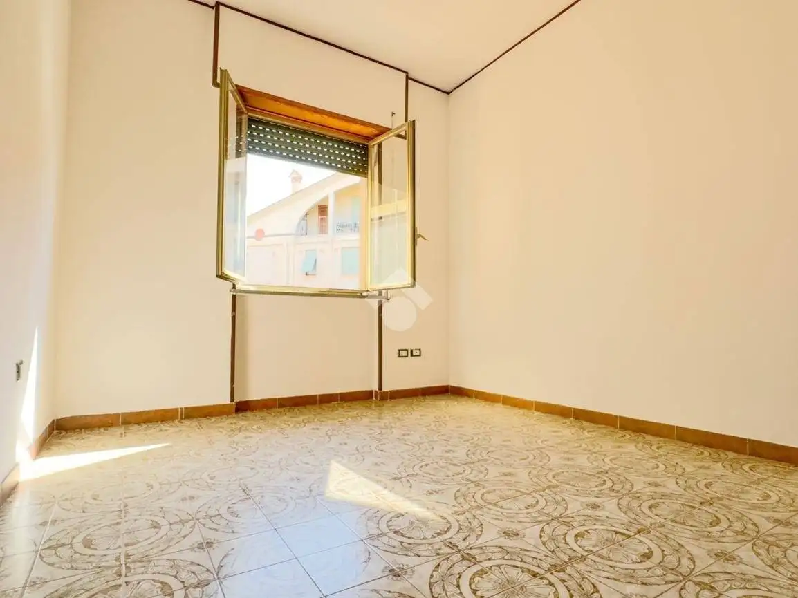 Trilocale Appartamento Monte Circeo 10, Centro, Anguillara Sabazia - foto 3