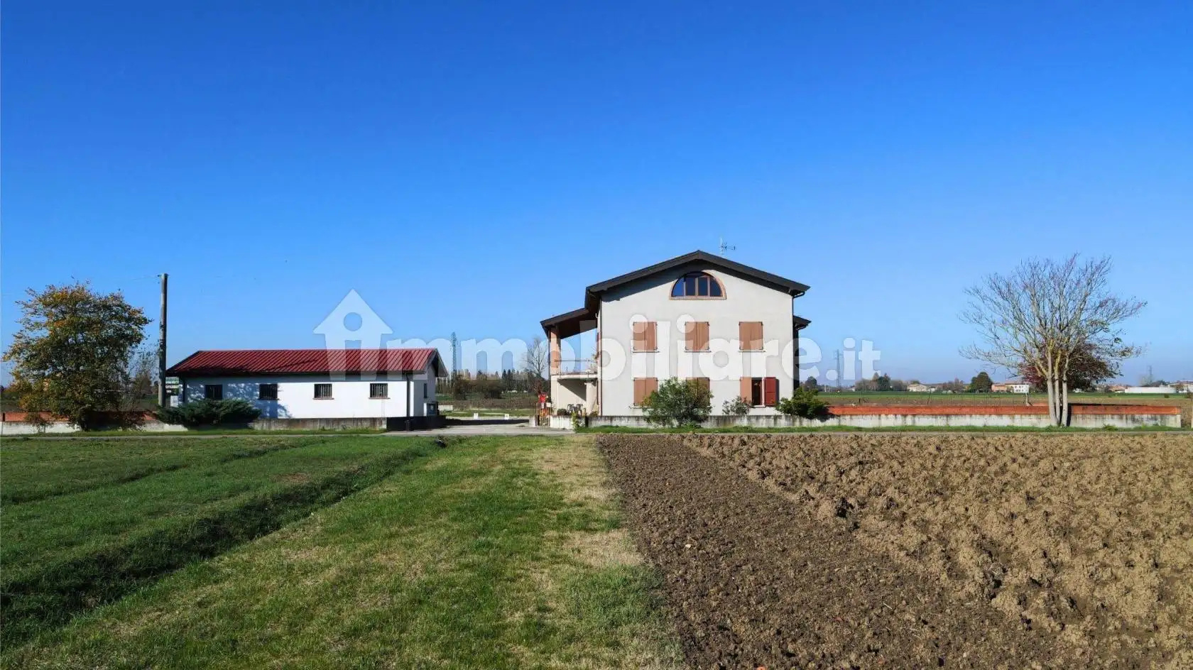 Villa plurifamiliare via Badia 18, Castelnovo di Sotto - foto 5