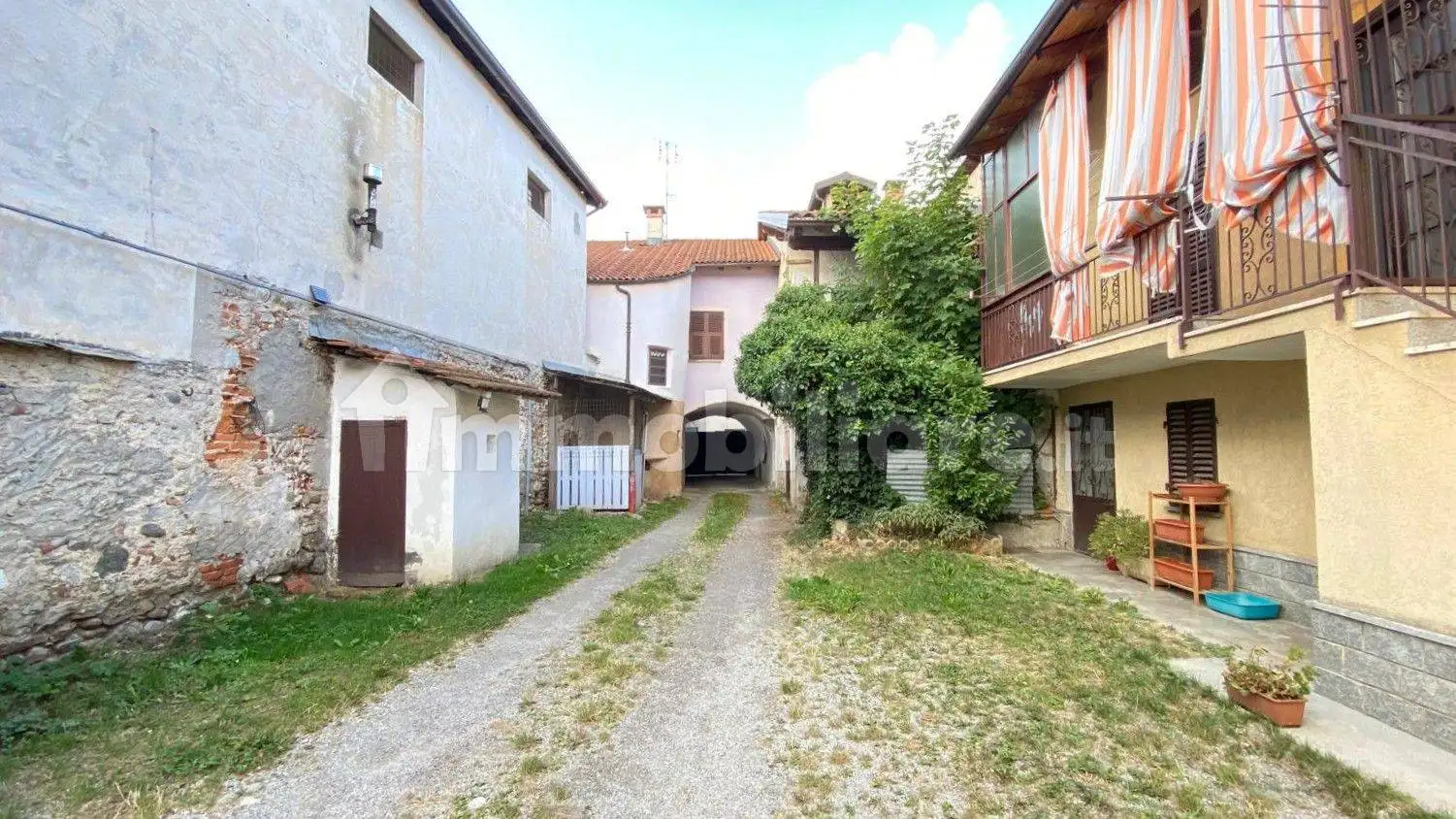 Terratetto unifamiliare via Fratelli Carle 34, Centro, Chiusa di Pesio - foto 3