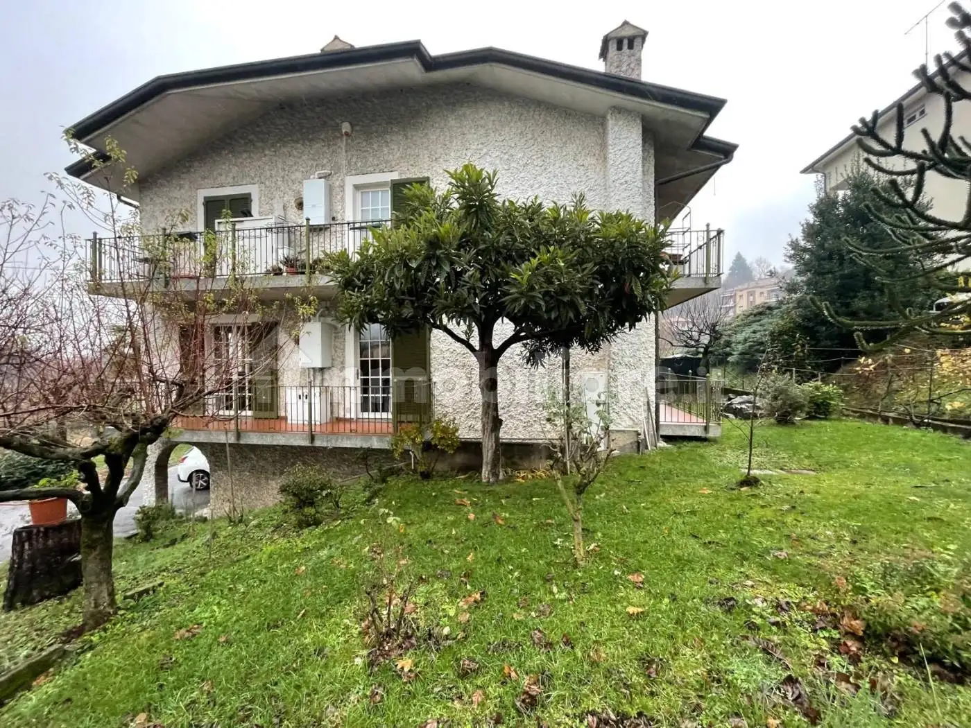 Appartamento in vendita a Castello di Brianza