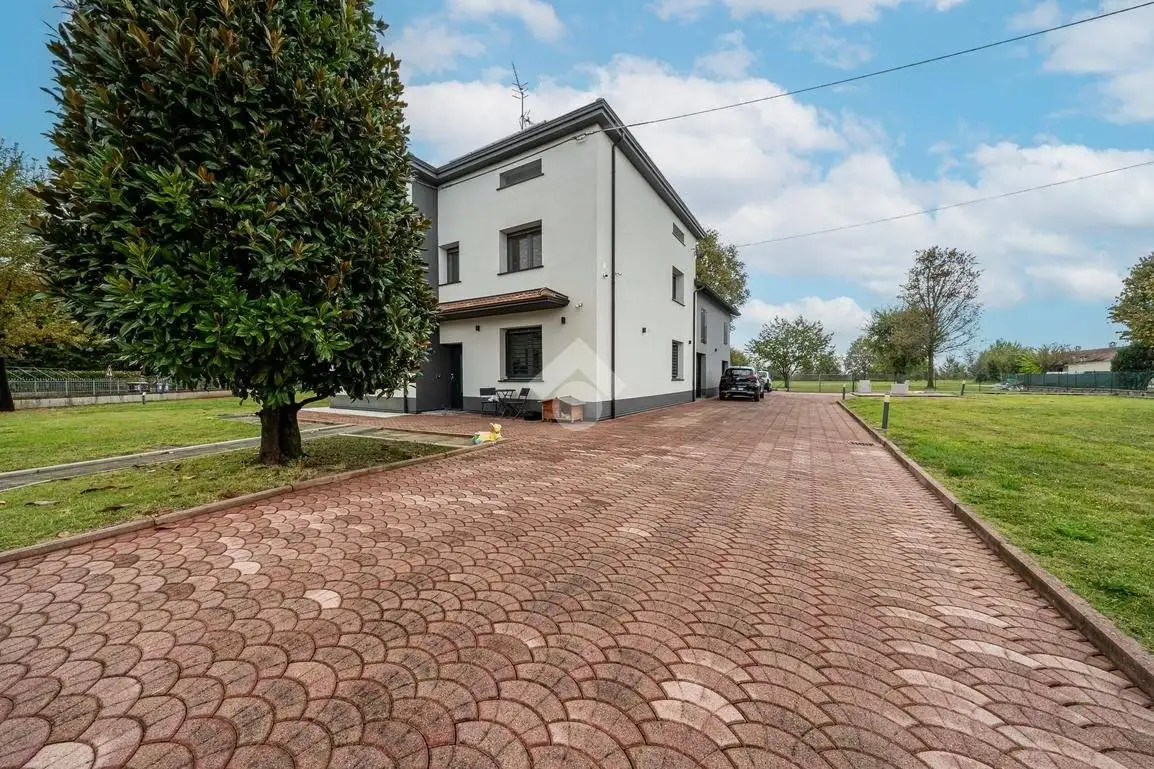 Terratetto unifamiliare via Matteotti 1, Centro, Campegine - foto 2