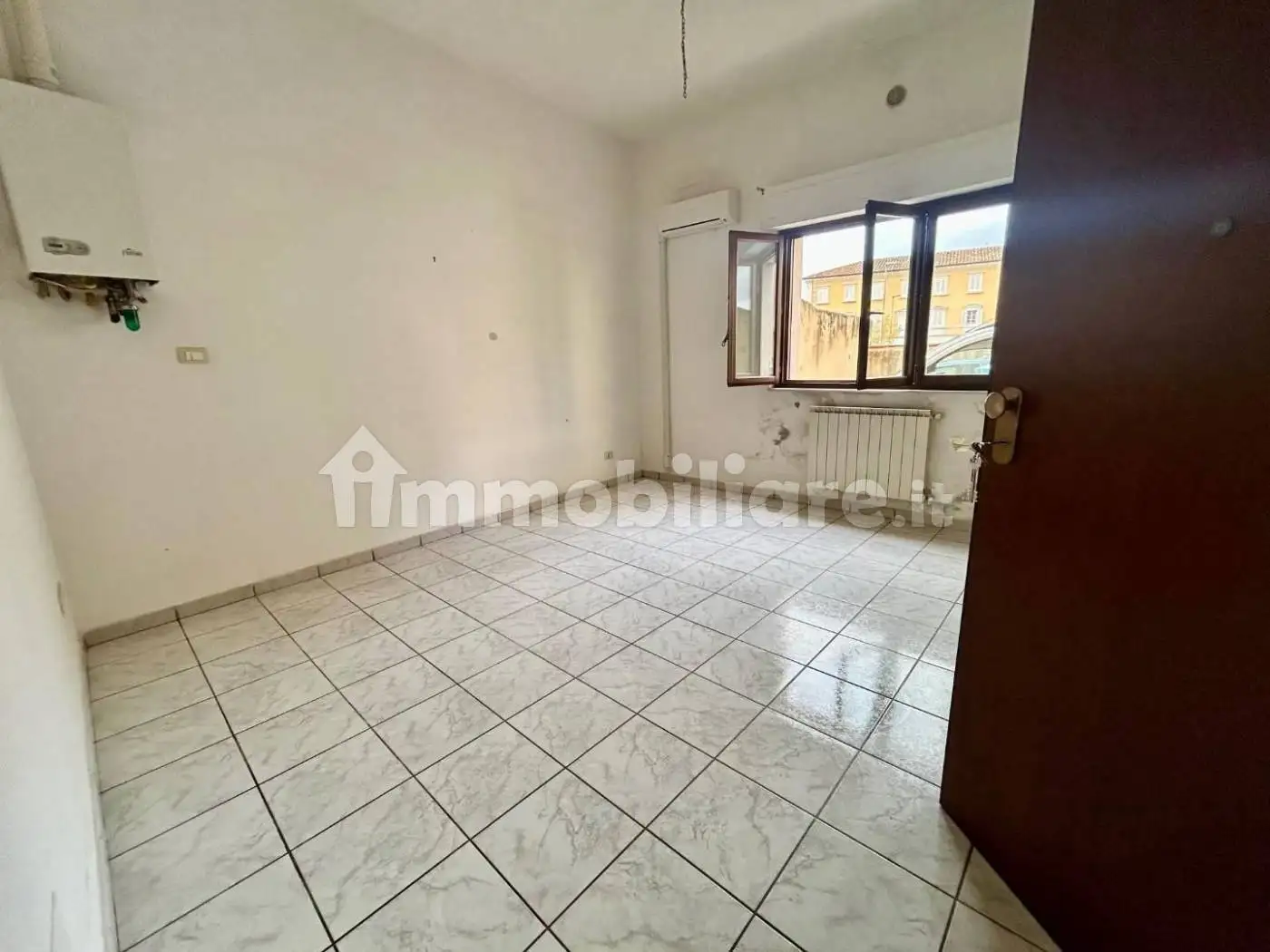 Trilocale piazza Caduti Divisione Acqui Cefalonia Corfù,, Centro, Pontedera - foto 4