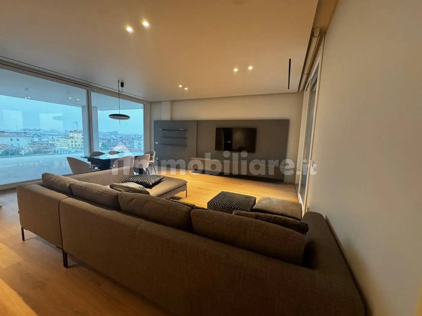 Attico - Mansarda in affitto a Modena