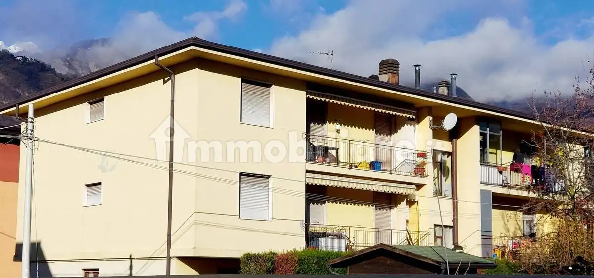 Appartamento in vendita a Esine