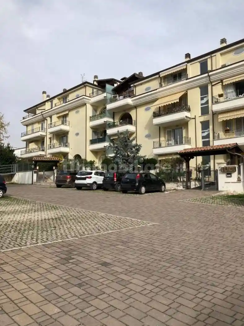 Appartamento in vendita a Nereto