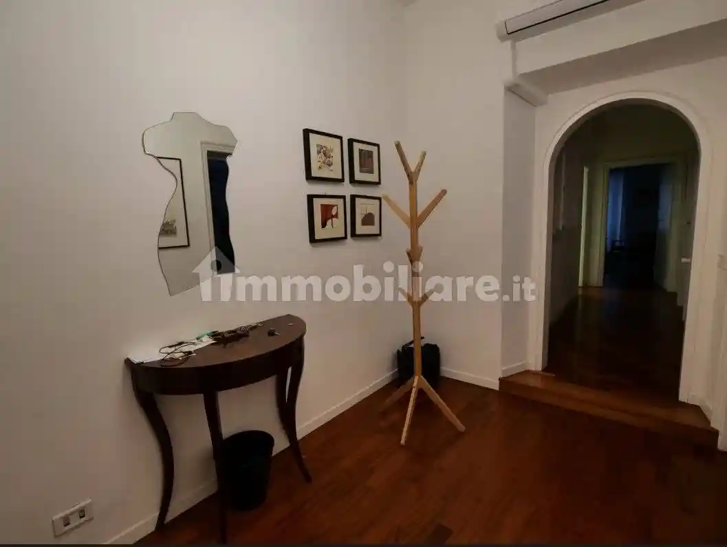 Quadrilocale via dei Tre Archi 11, Piazza Navona, Roma - foto 3