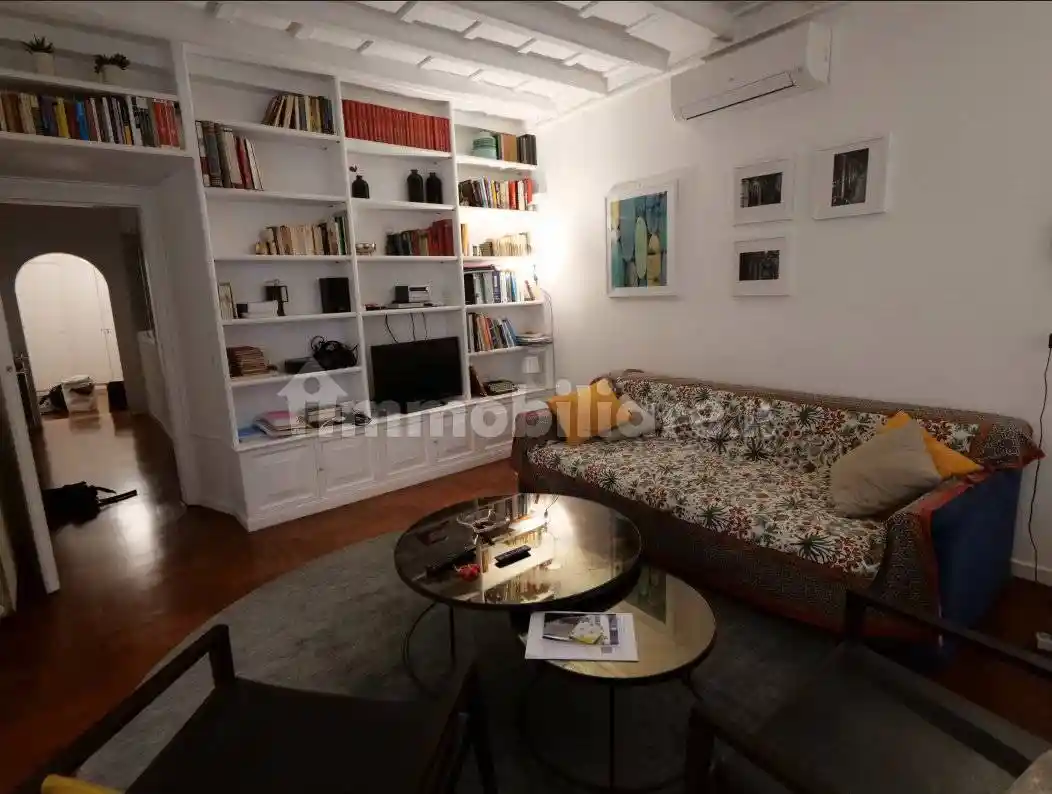 Quadrilocale via dei Tre Archi 11, Piazza Navona, Roma - foto 5