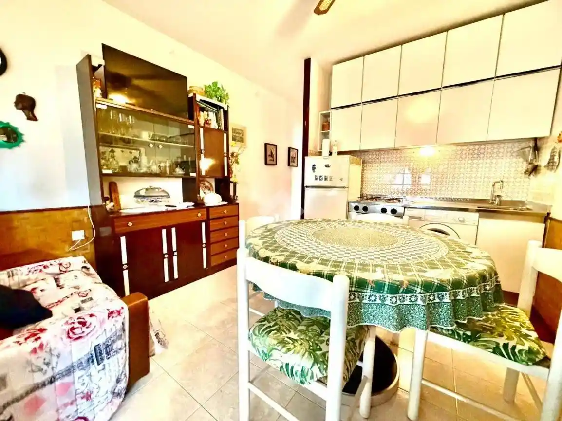 Quadrilocale via Silvio Pellico 6, Lido degli Estensi, Comacchio - foto 3