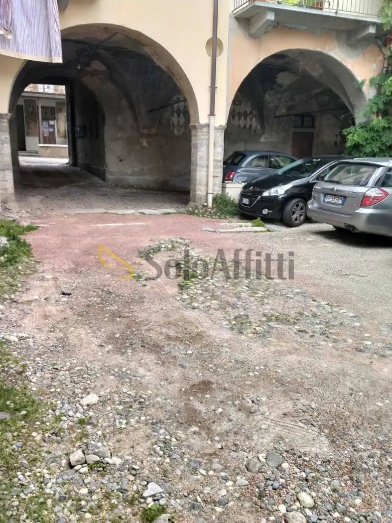 Trilocale buono stato, secondo piano, Centro, Azzate - foto 5