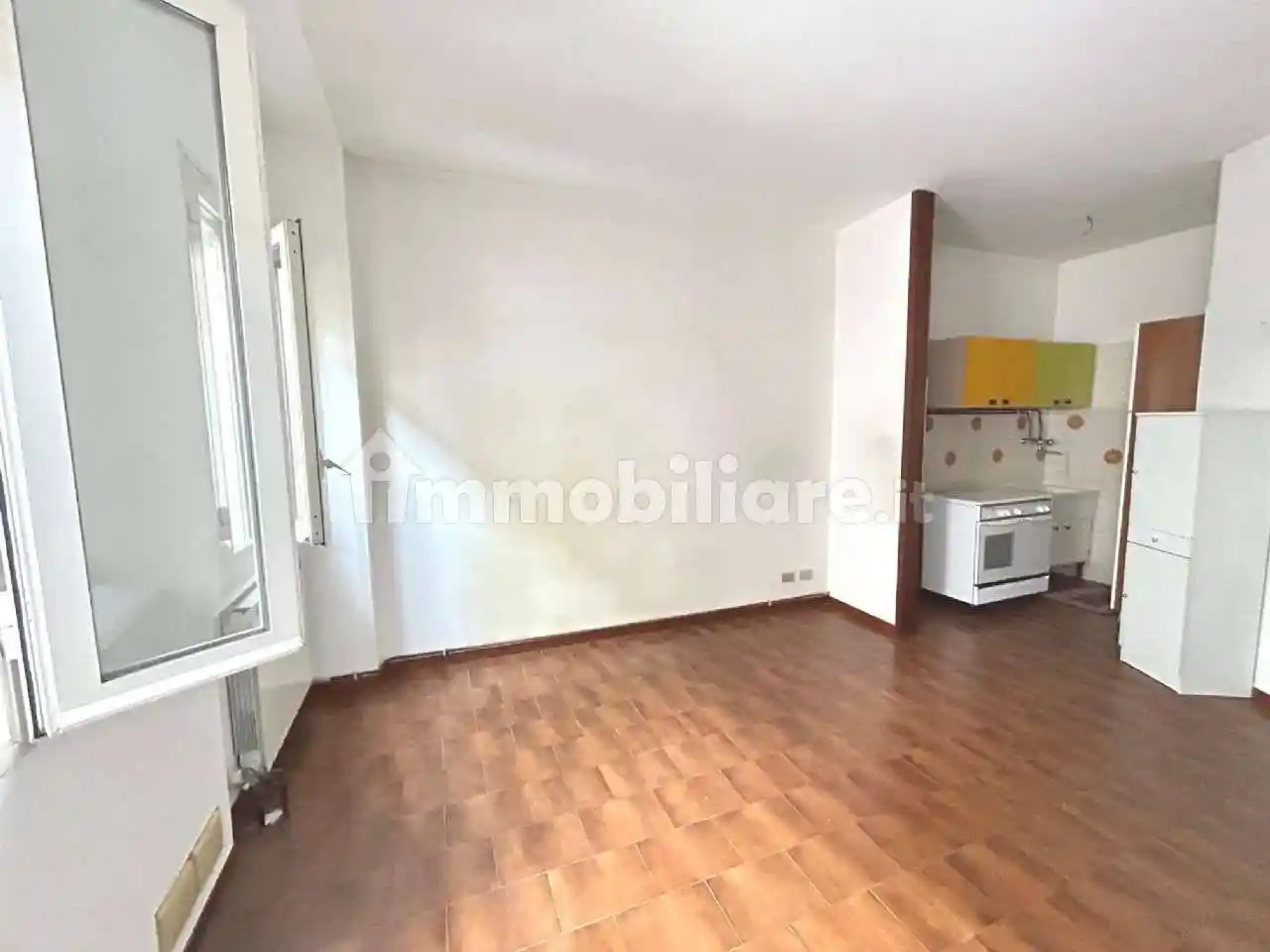 Bilocale piazza Giuseppe Garibaldi, Centro, Bondeno - foto 2