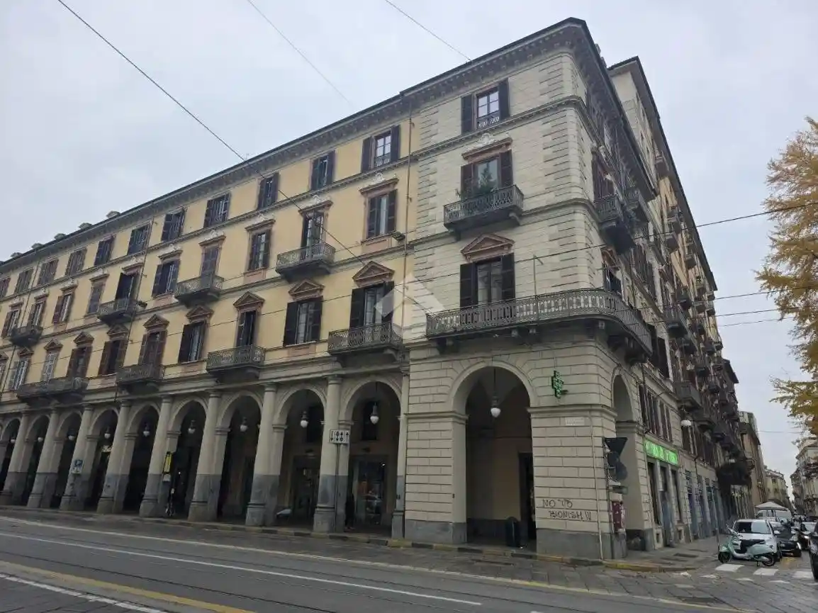 Quadrilocale via Cernaia 14, Quadrilatero Romano, Torino - foto 2