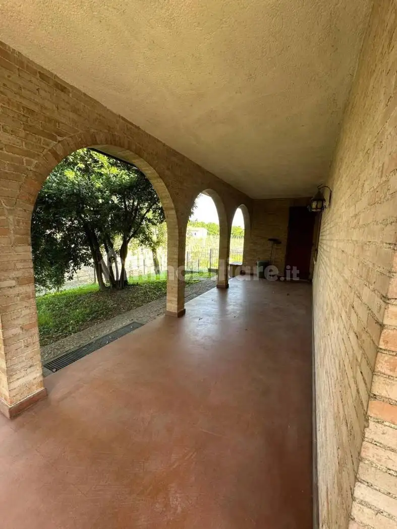 Villa unifamiliare via Bainsizza, 12, Arcade - foto 2