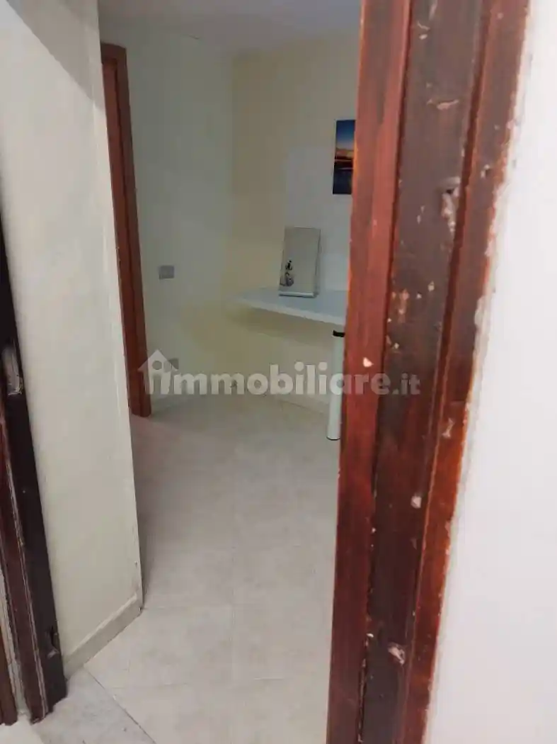 Bilocale largo Plebiscito 6, Centro Storico - Teatro Verdi, Salerno - foto 3