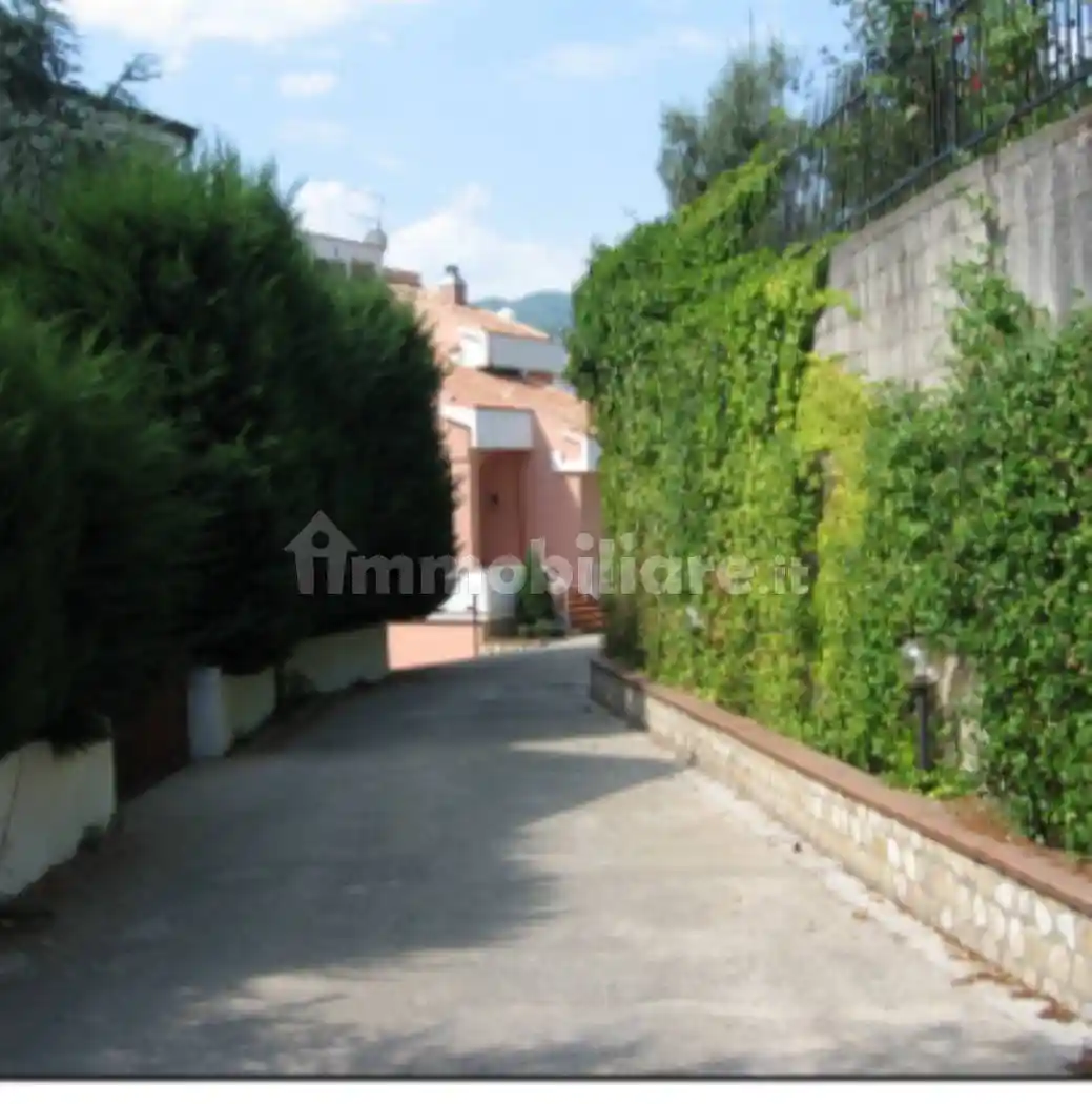 Villa all'asta via Stilluzzo, Mendicino - foto 3