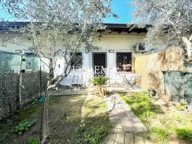 Bilocale via Lauregno, Infernetto, Roma - foto 2