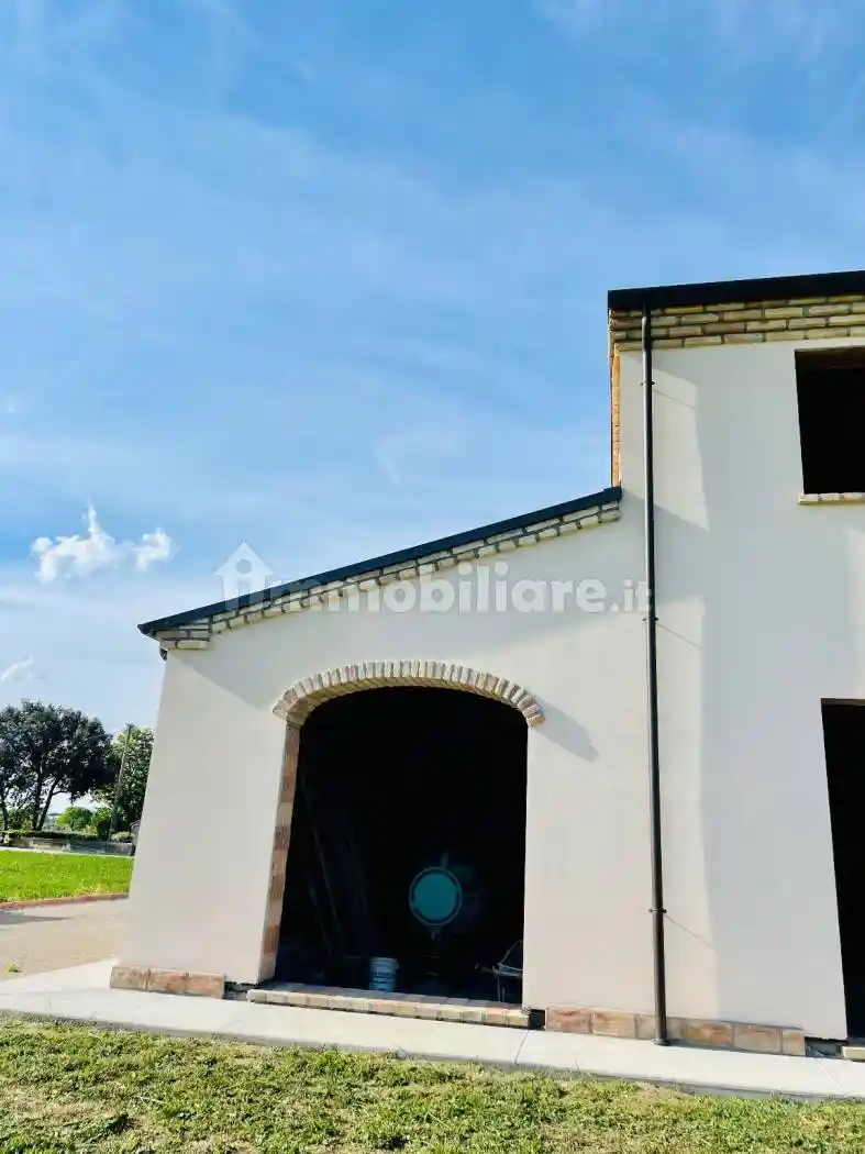 Villa bifamiliare via Dismano 616, San Zaccaria, Ravenna - foto 3