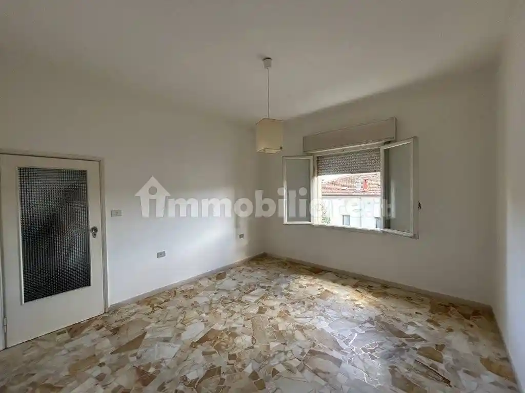 Quadrilocale via Vincenzo Cattani, Cappuccini, Montericco, Imola - foto 3