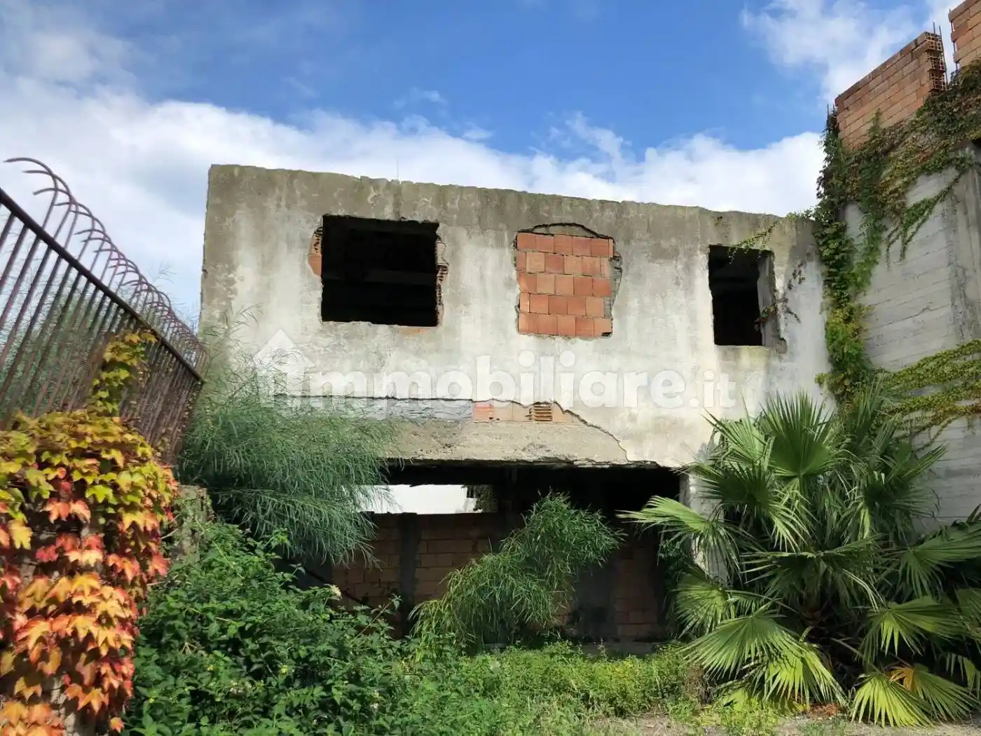 Villa unifamiliare via Gebbione, 27, Ferrovieri - Stadio, Reggio Calabria - foto 2