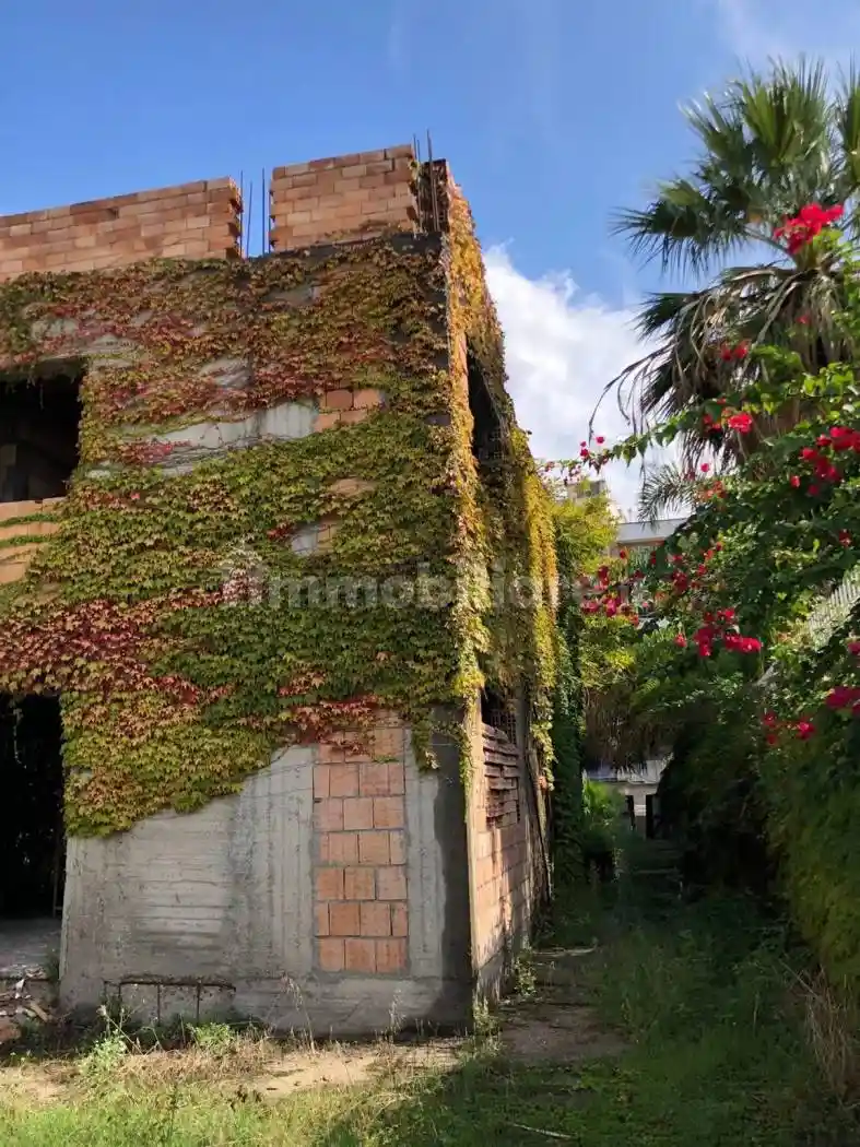 Villa unifamiliare via Gebbione, 27, Ferrovieri - Stadio, Reggio Calabria - foto 4