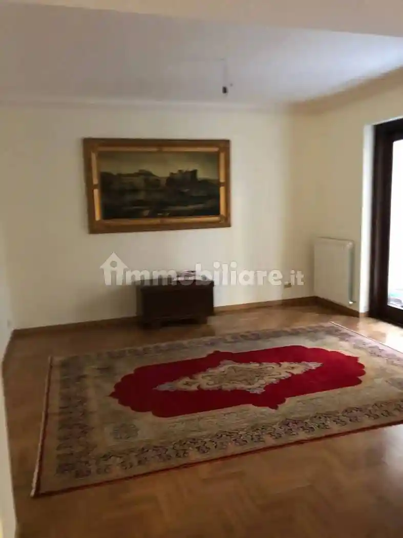 Appartamento traversa B, 20, Ferrovieri - Stadio, Reggio Calabria - foto 3