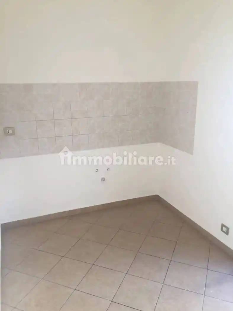 Trilocale via San Francesco Di Sales No Number, Centro Storico, Reggio Calabria - foto 5