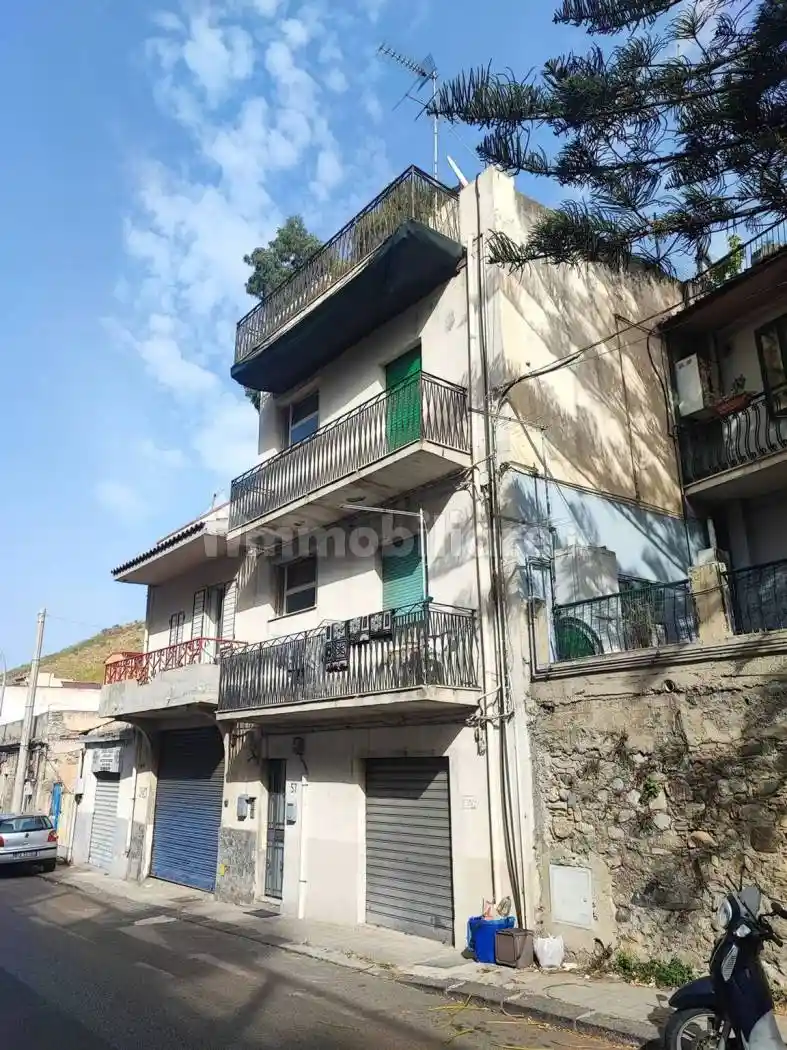 Villa unifamiliare via Vecchia Pentimele, 57, Santa Caterina - San Brunello, Reggio Calabria - foto 2