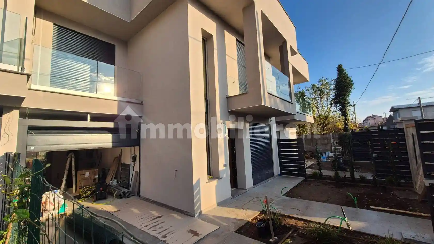 Villa a schiera via Fratelli di Dio, Borsano, Busto Arsizio - foto 3