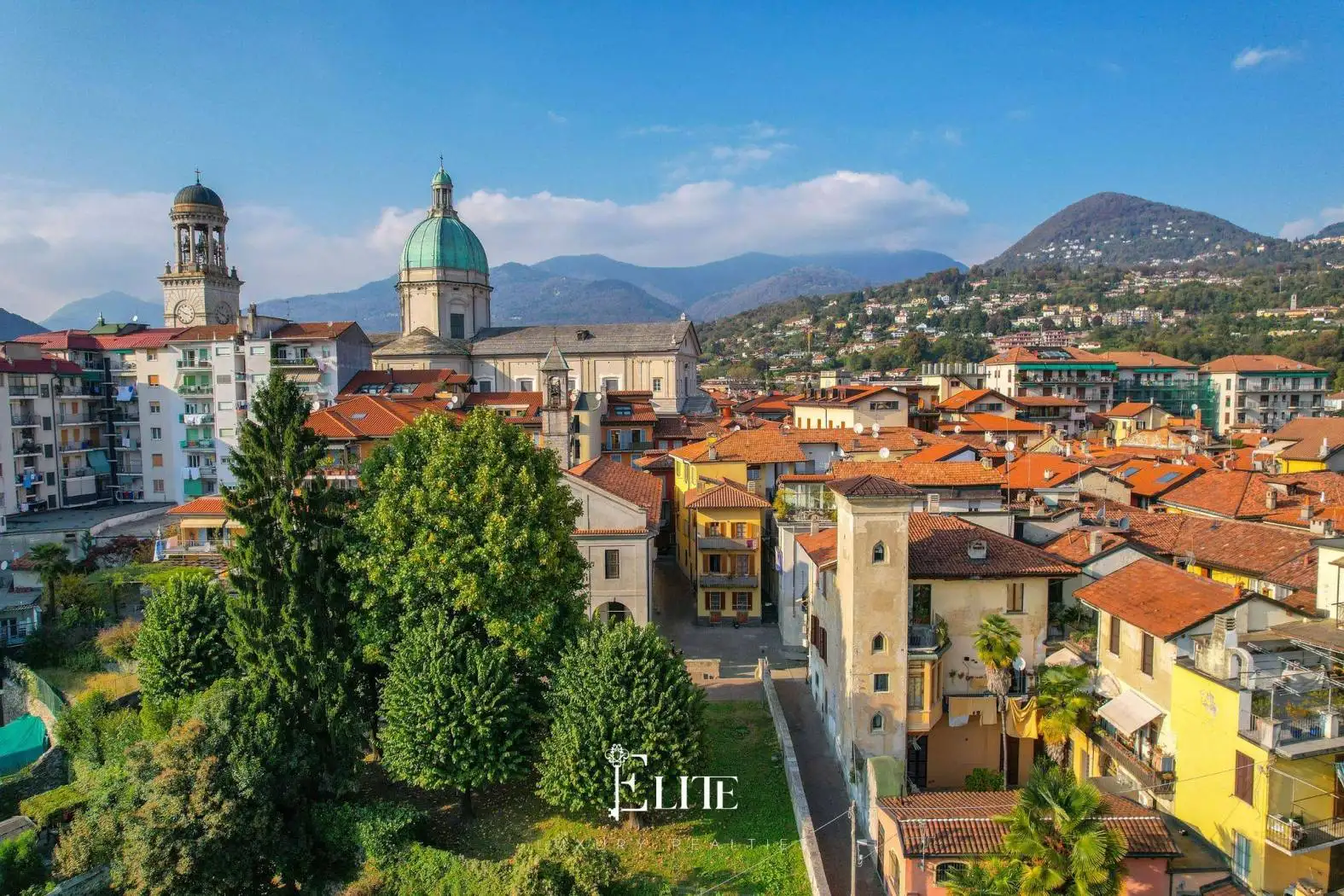 Palazzo - Edificio in vendita a Verbania