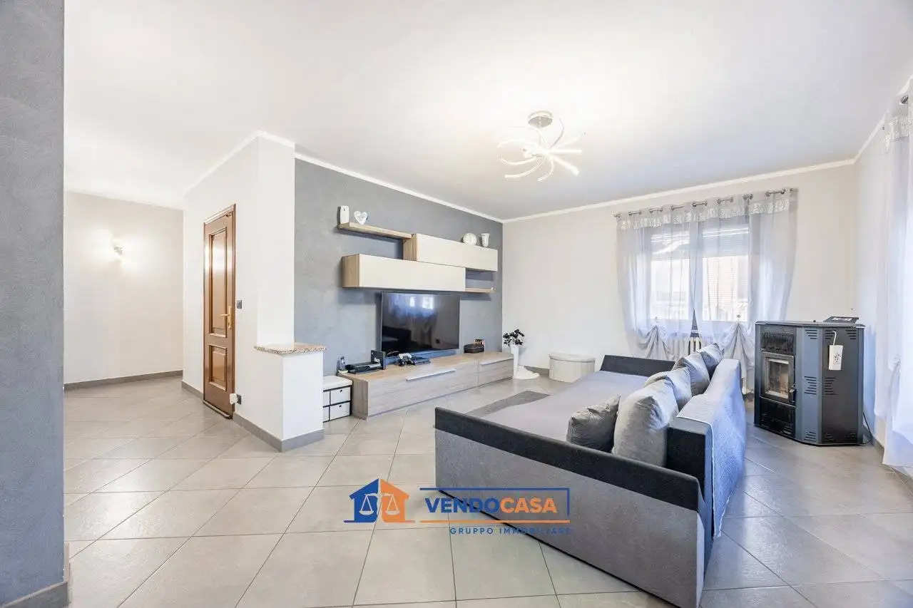 Villa in vendita a Caramagna Piemonte