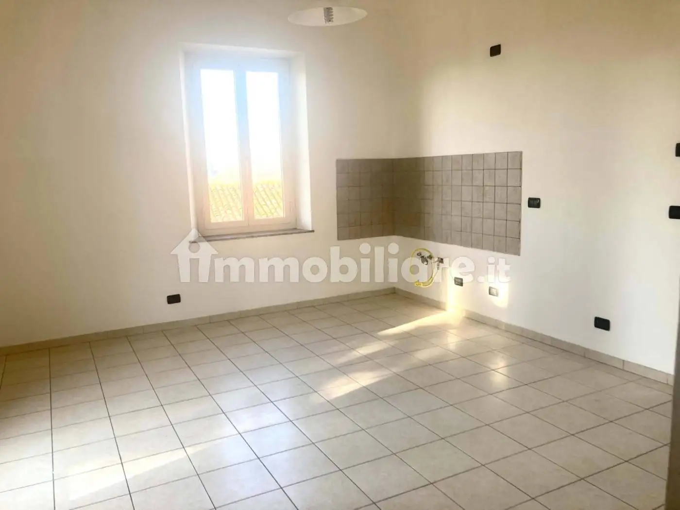 Appartamento in affitto a Poirino