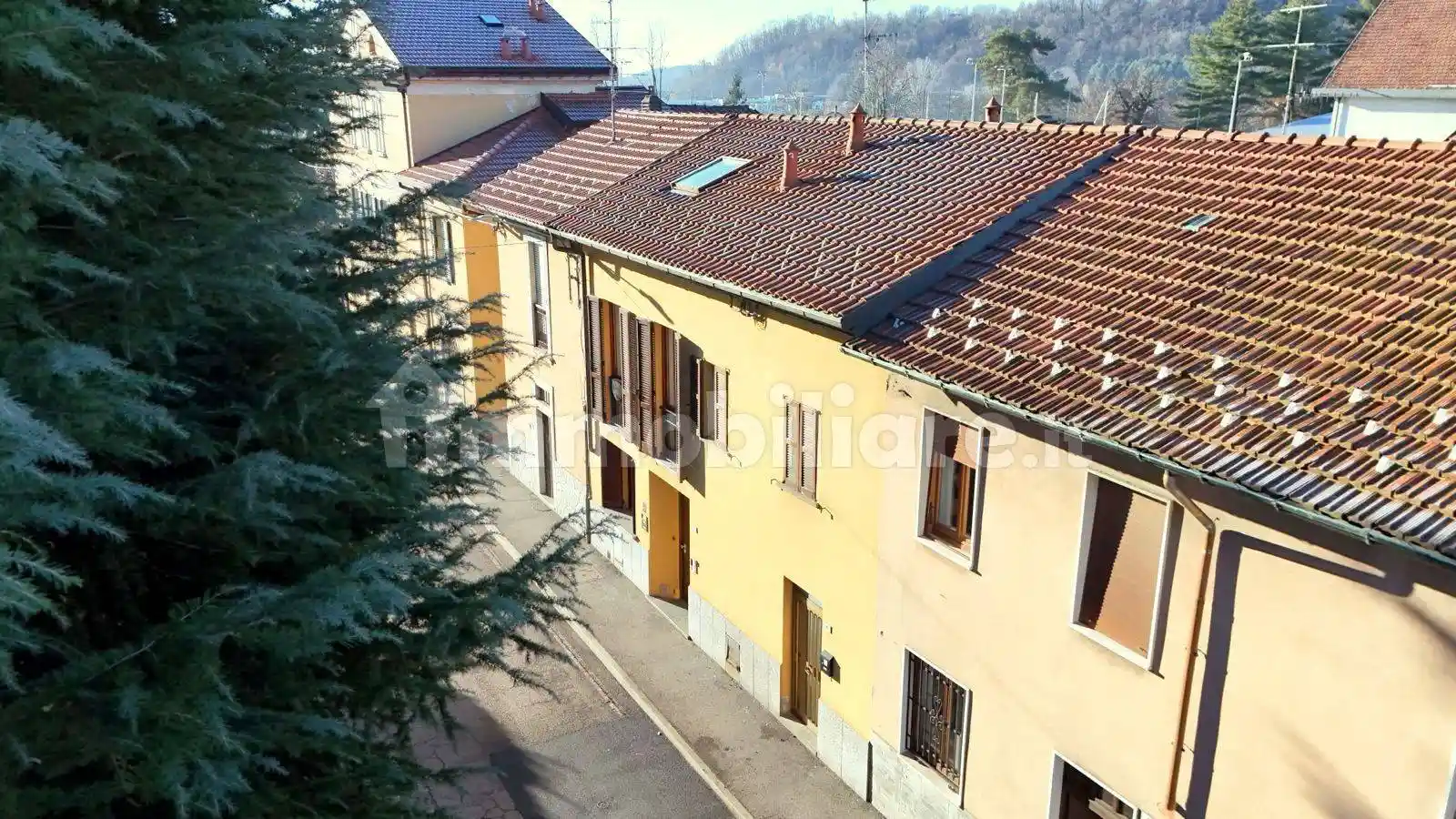 Casa indipendente in vendita a Malnate