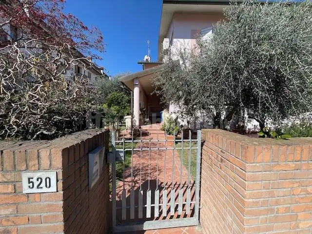 Villa in vendita a Forlì