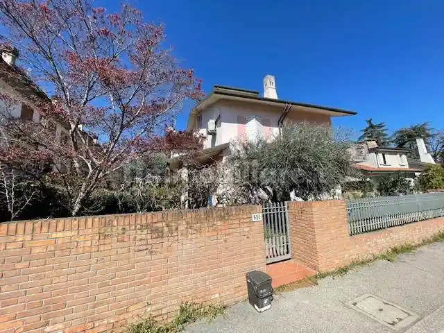 Villa bifamiliare, ottimo stato, 420 m², Parco Urbano - Piscina, Forlì - foto 4