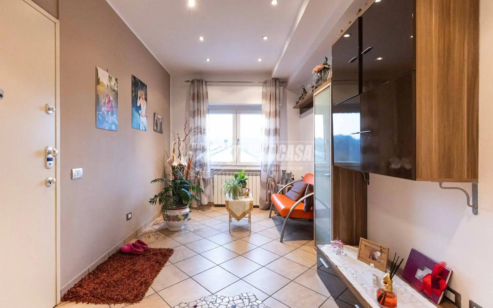 Quadrilocale via Sant'Arialdo 56, Centro, Alzate Brianza - foto 2