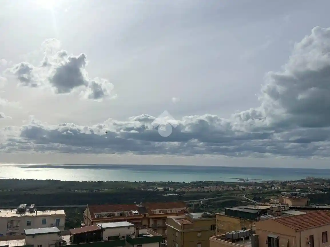 Trilocale viale Pietro Nenni 19, Centro Storico, Agrigento - foto 2