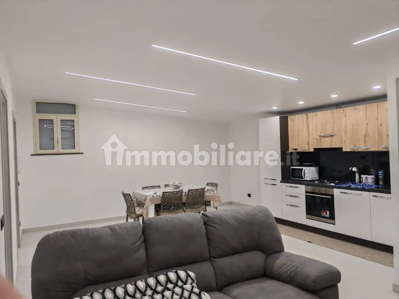 Appartamento in vendita a Cinquefrondi