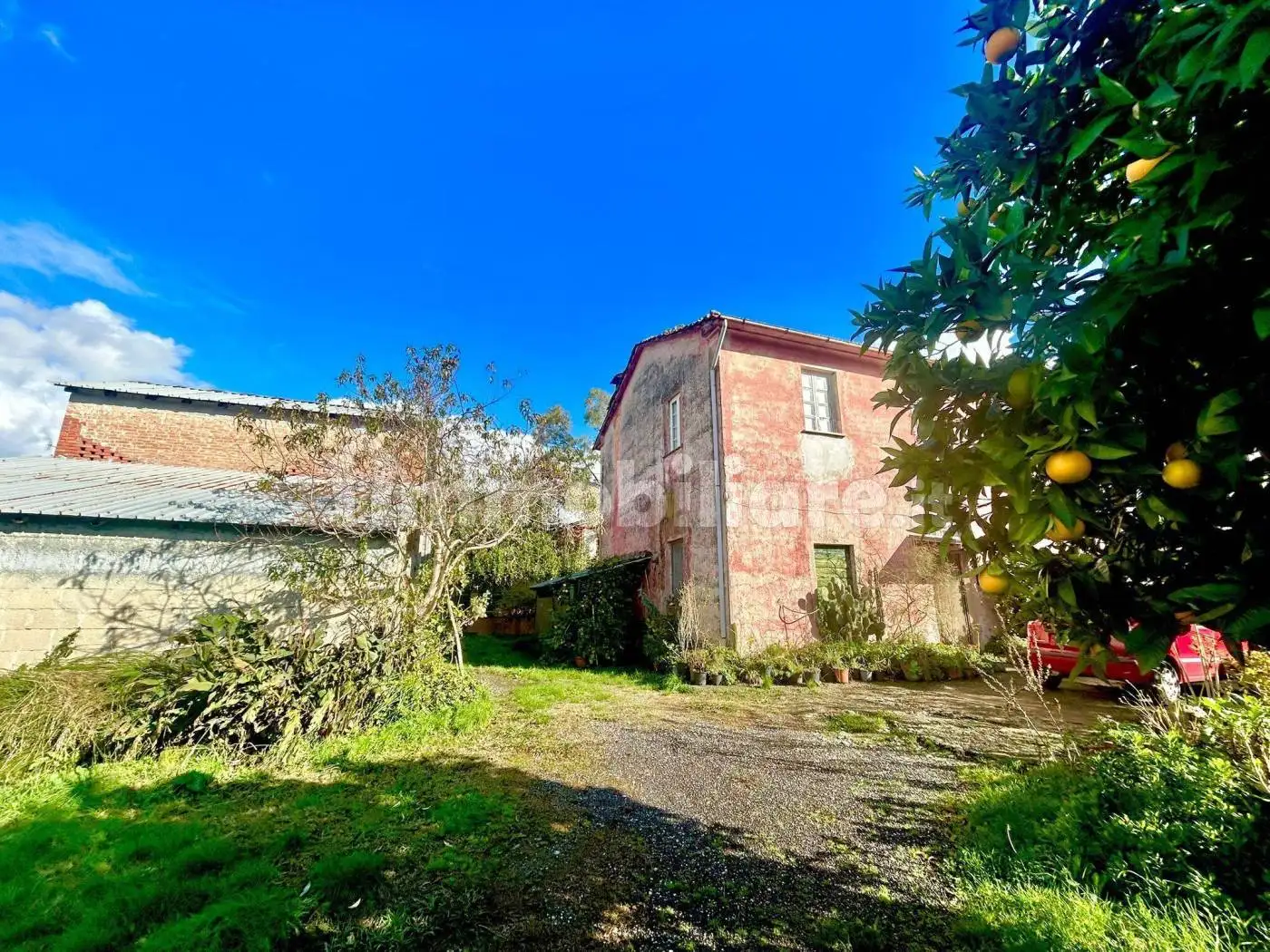 Rustico - Casale in vendita a Sarzana