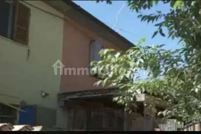 Casa indipendente in asta a Borgonovo Val Tidone