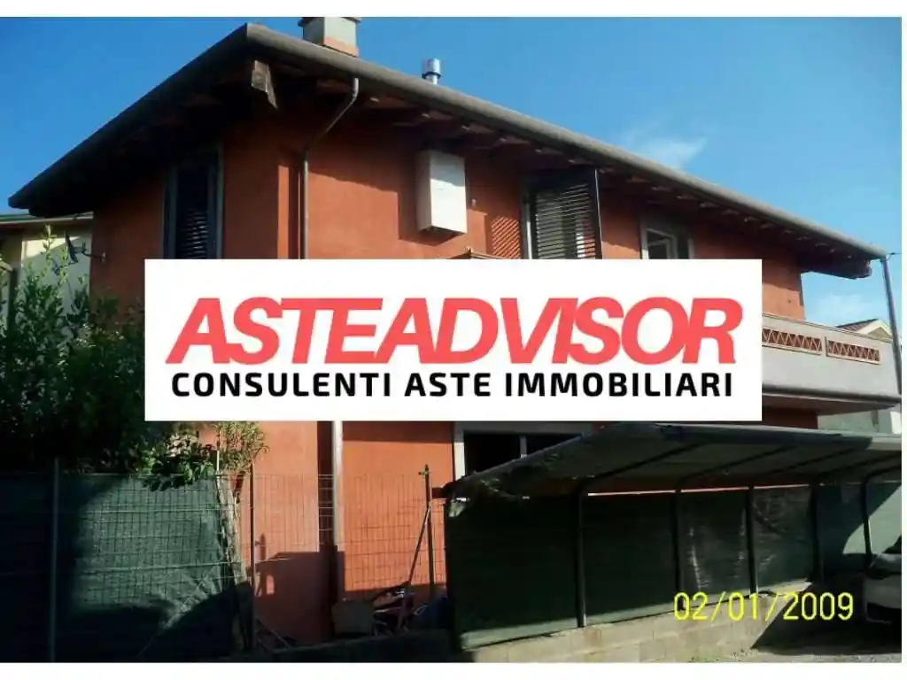 Villa all'asta via Ettore Teani, Massa - foto 2