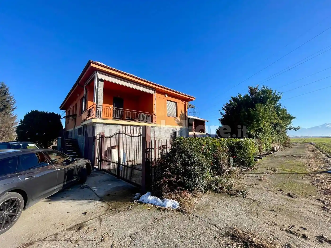 Villa bifamiliare regione San Quirico 525, Centro, Centallo - foto 2