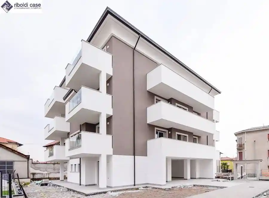 Attico via C. Cesana, Centro, Carate Brianza - foto 2